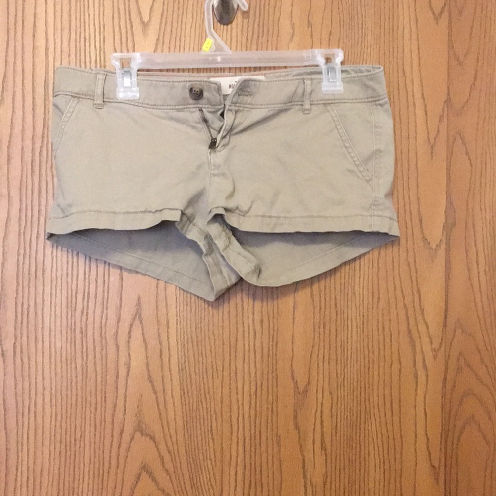 Hollister size 9 shorts